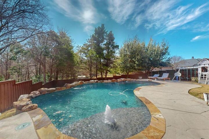 Property Photo: 788 Windsong Lane TX 75032