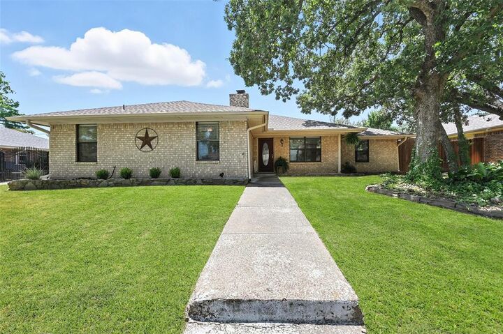 1504 Riviera Court  Arlington TX 76012 photo