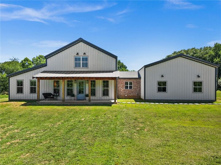 Property Photo: 12130 Farrar Road AR 72713