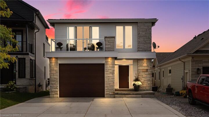 Property Photo: 80 New Lakeshore Road 21 ON N0A 1N8