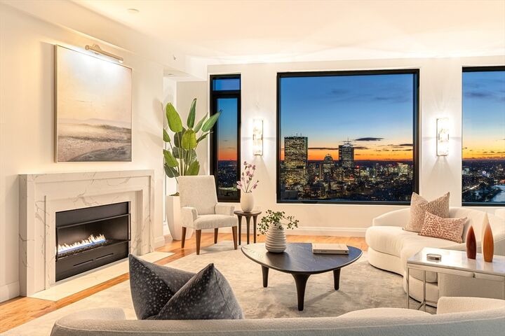 Property Photo: 110 Sudbury Street 3601 MA 02114