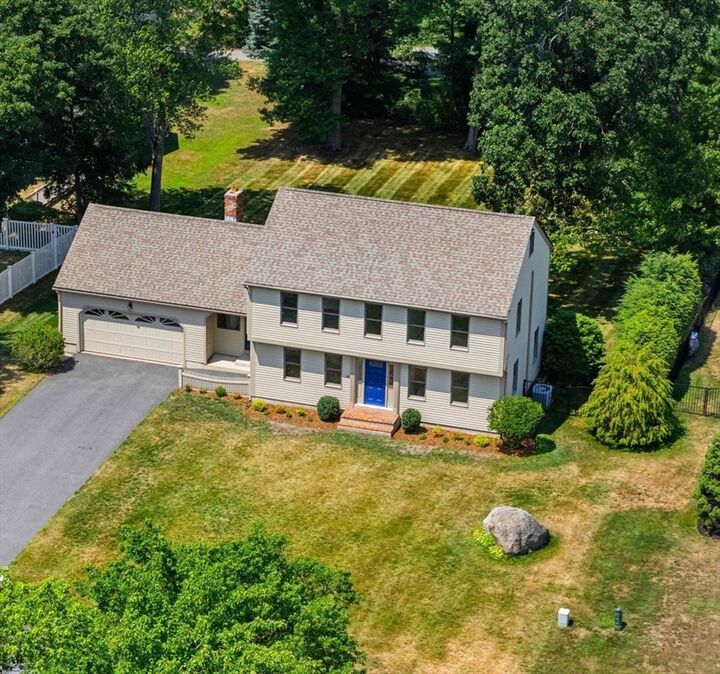Property Photo:  48 Tolland Rd  MA 01845 