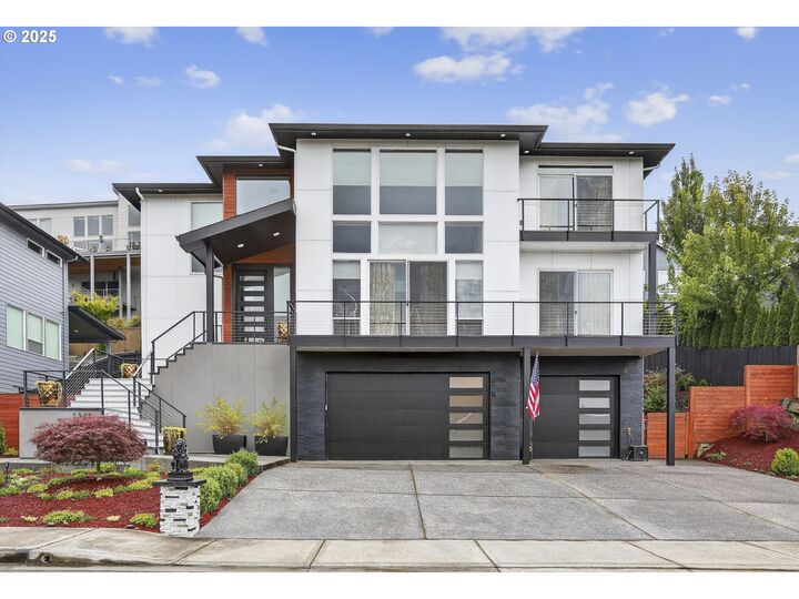 1345 N R St  Washougal WA 98671 photo