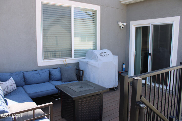 Property Photo:  108 N Independence Way  UT 84045