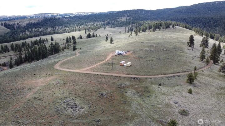 Property Photo: 4425 Kingsbury Road WA 98828