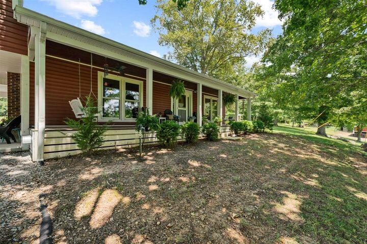 Property Photo: 600 Lee Keen Road KY 42134