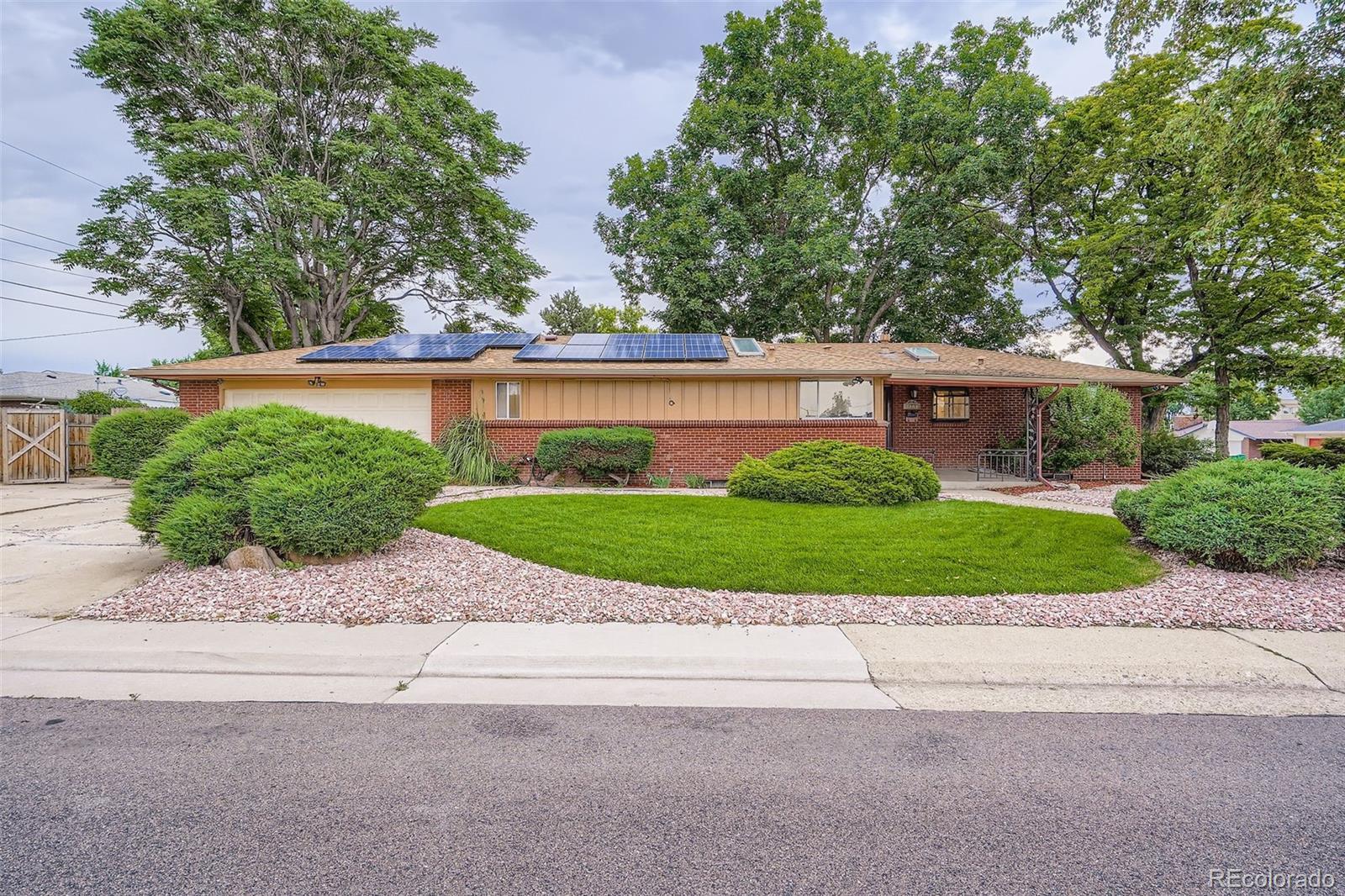 Property Photo:  7801 W 39th Avenue  CO 80033 