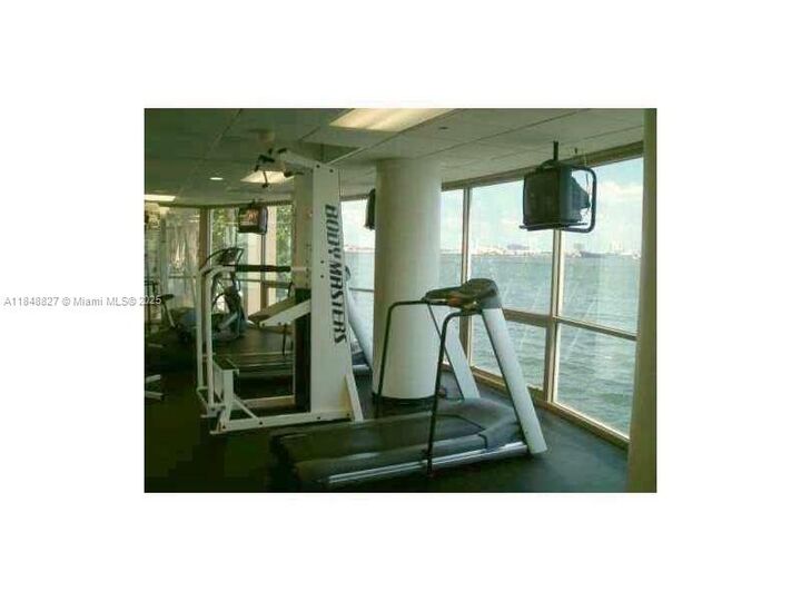 Property Photo:  770 Claughton Island Dr 2002  FL 33131 