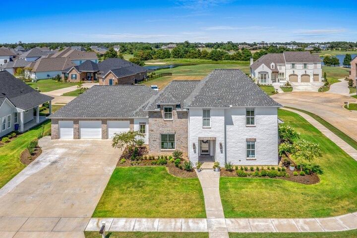 Property Photo: 6543 White Oleander Circle LA 70605