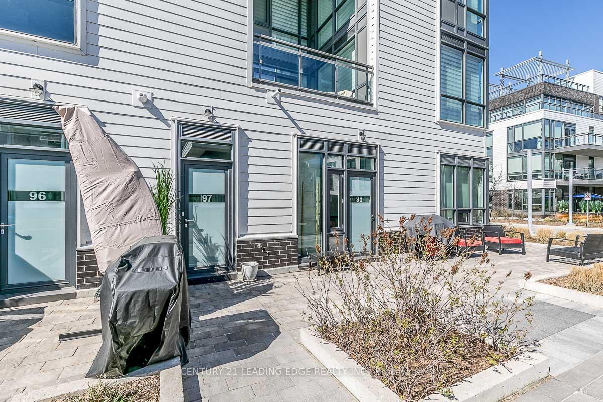 Photo de la propriété: 303 Broward Way 97 ON L9S 0M9