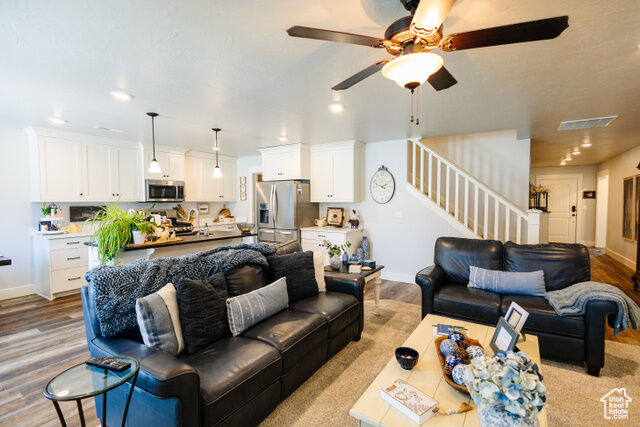 Property Photo:  532 S 220 W  UT 84318 