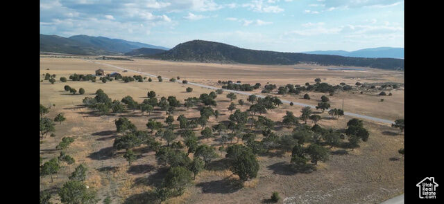Property Photo: 6040 E 10590 N UT 84662
