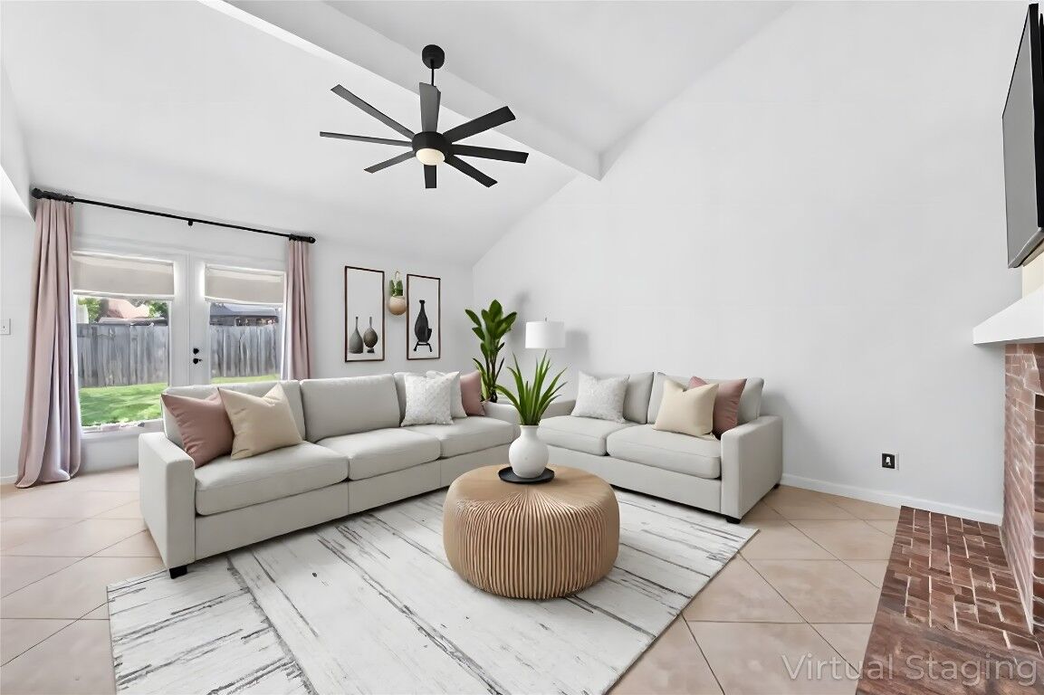 Property Photo: 11716 Running Fox Trail TX 78759
