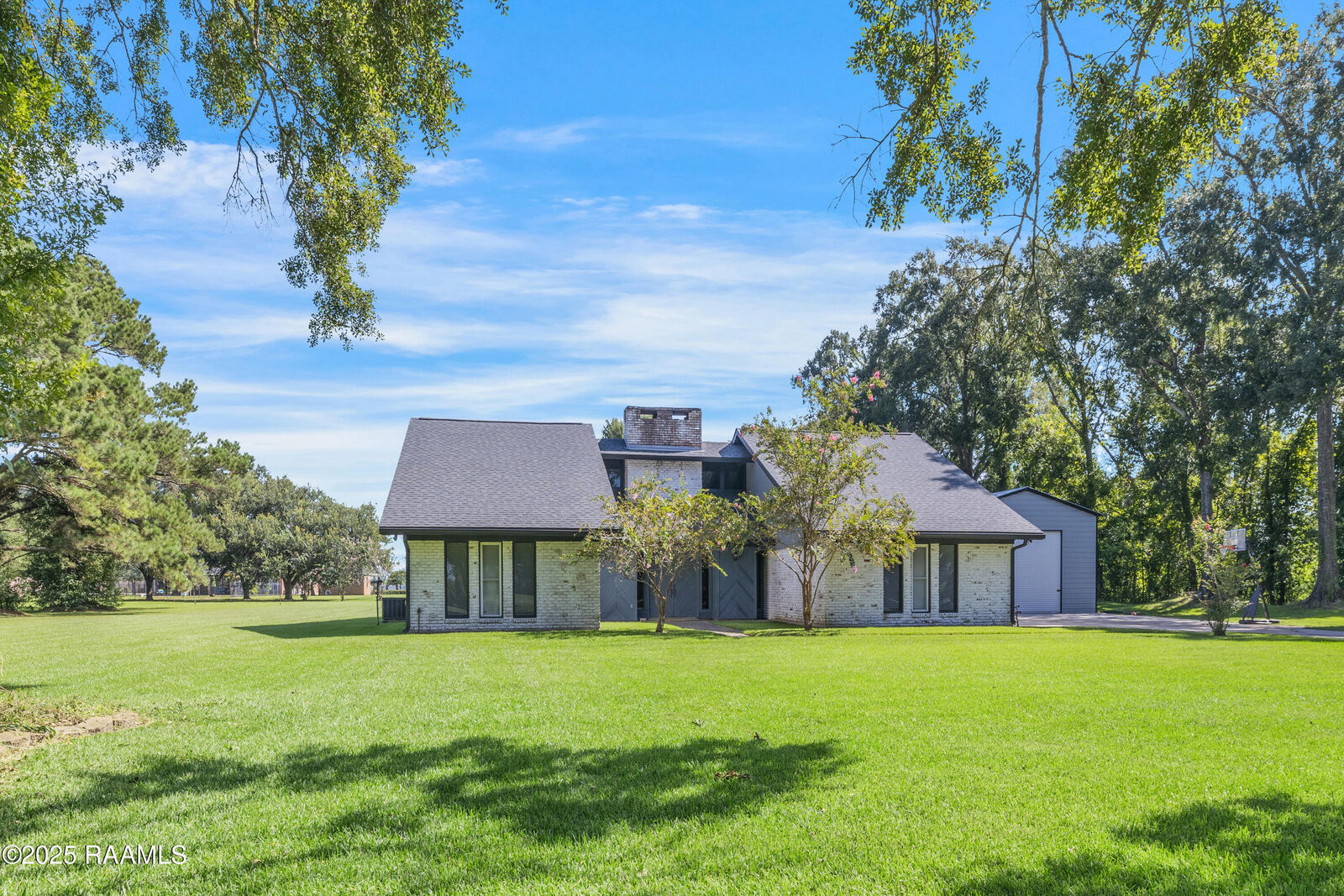 Property Photo:  517 Interlaken Drive  LA 70563 