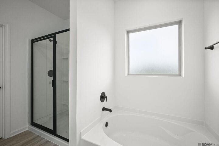 Property Photo: 12446 Preakness Dr LA 70726