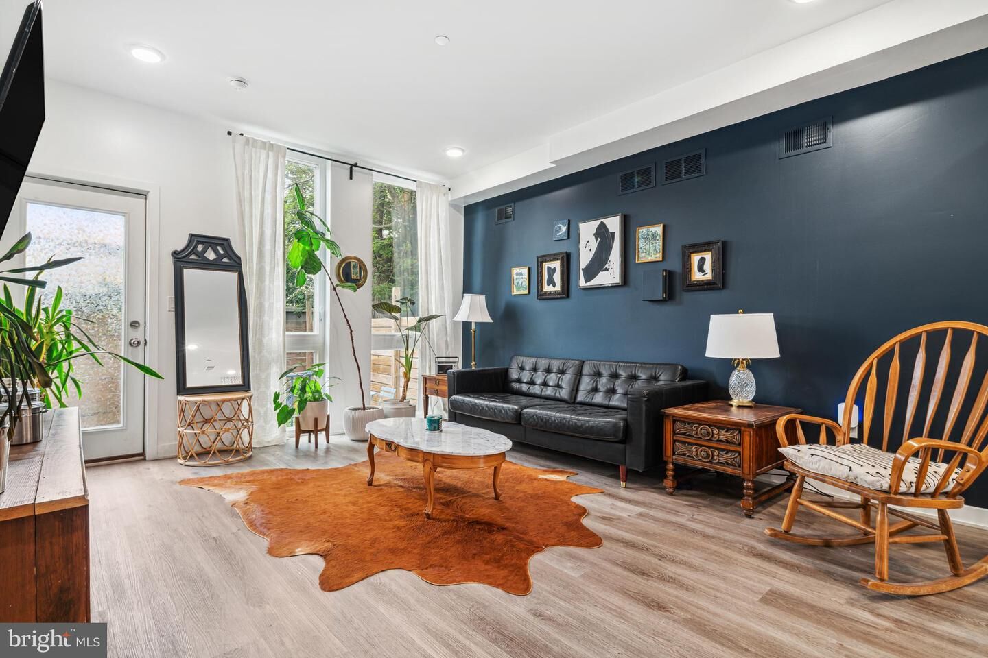 Property Photo: 435 W Berks Street PA 19122