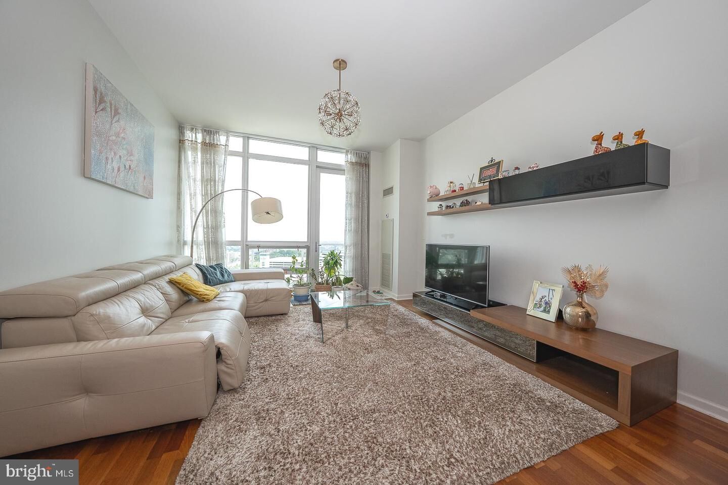 Property Photo:  901 N Penn Street F2007  PA 19123 