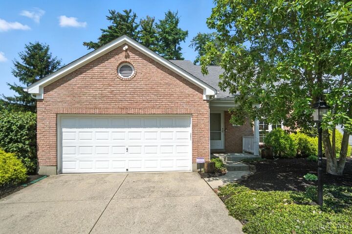 981 Wittshire Lane  Anderson Twp OH 45255 photo