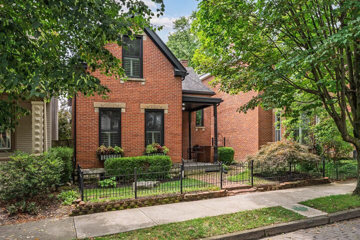 Property Photo: 67 E Mithoff Street OH 43206