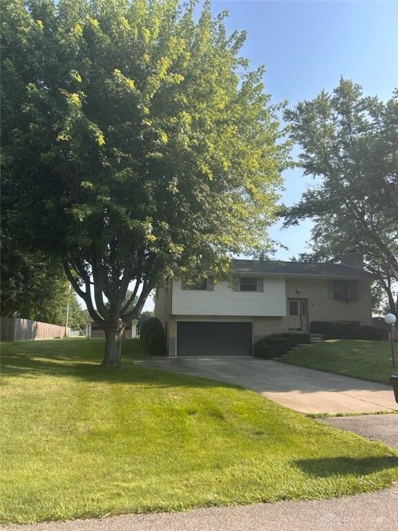 Property Photo: 2656 Coldsprings Drive OH 45434