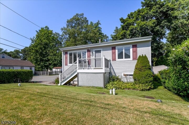 Property Photo: 42 Lakeview Ave NJ 07456