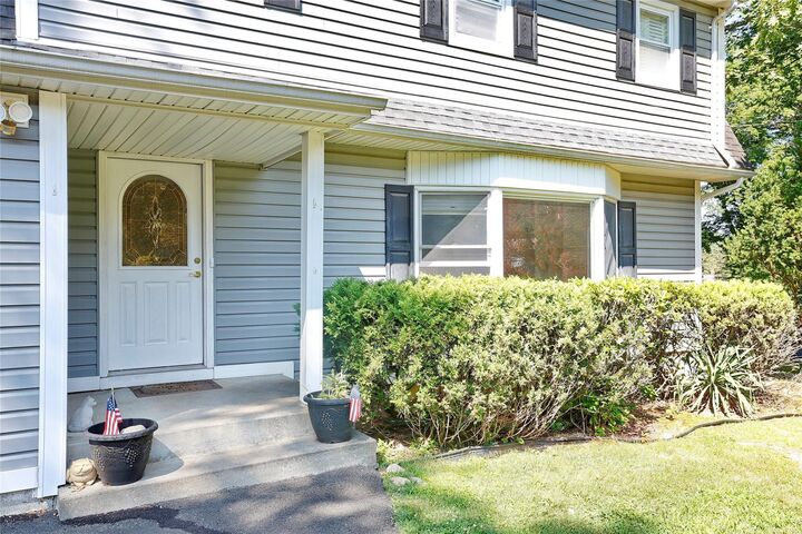 Property Photo:  121 Smith Hill Road  NY 10901 