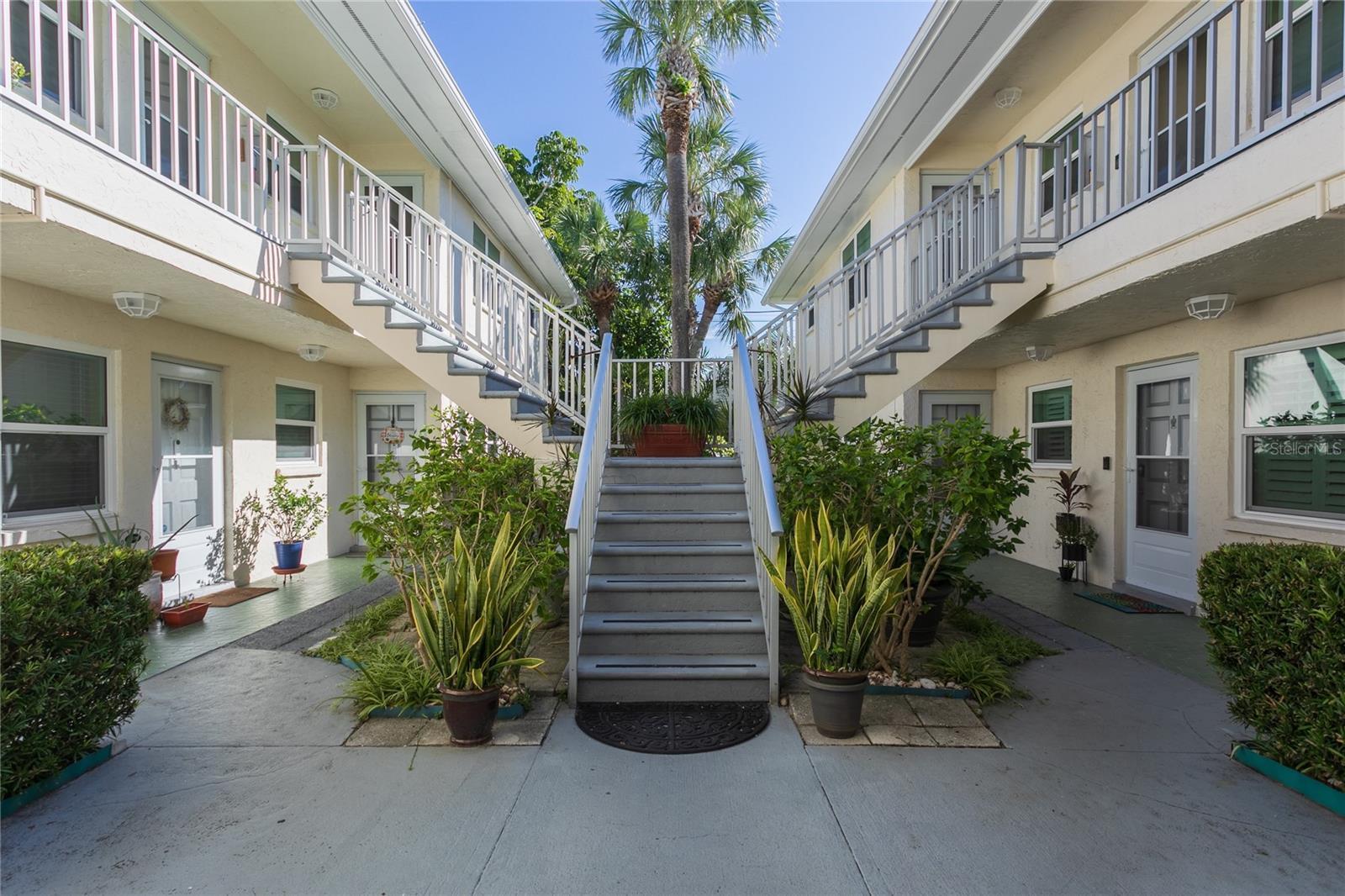 Property Photo:  506 71st Ave 7  FL 33706 