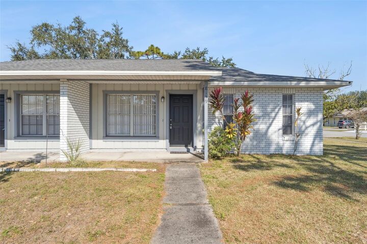 Property Photo:  8137 And 8139 Parrot Drive  FL 32825 