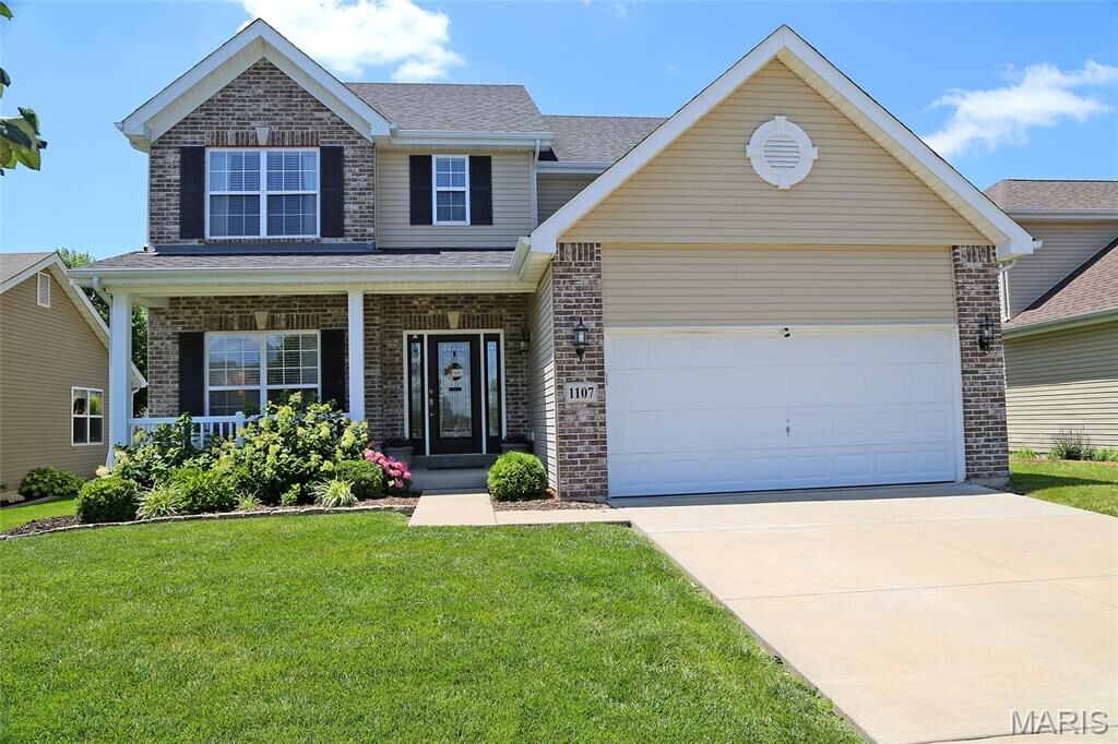 Property Photo:  1107 Nashville Street  MO 63376 