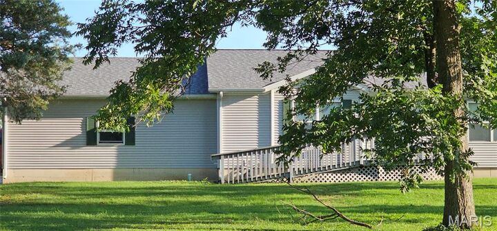 Property Photo: 8 N Railroad Street IL 62243