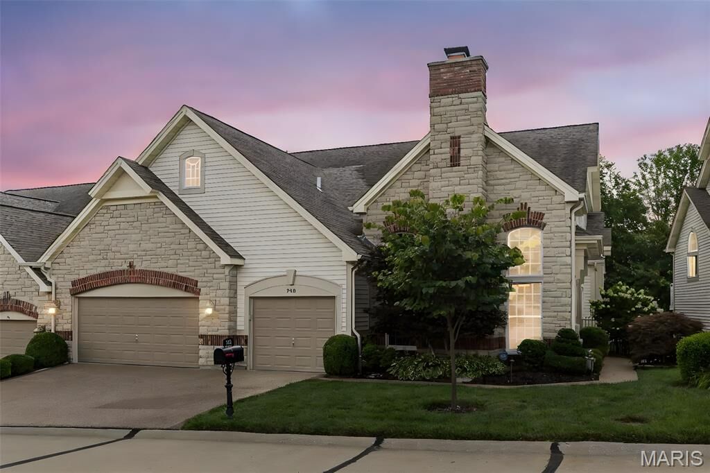 Property Photo: 740 Stonebluff Court MO 63005