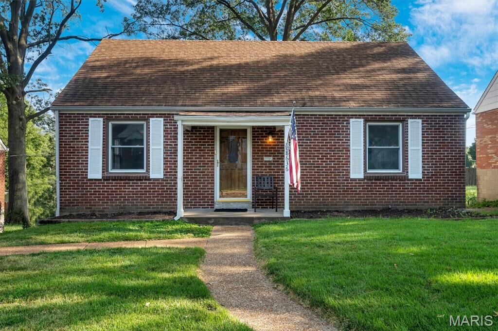 Property Photo:  8636 Belhaven Drive  MO 63114 