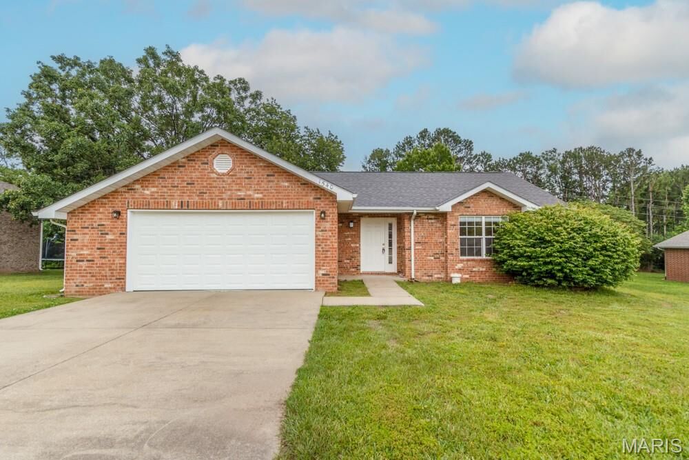 Property Photo:  1540 Woodhill Drive  MO 65536 