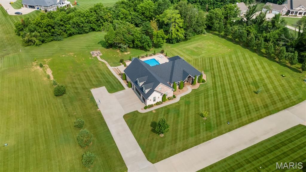 Property Photo:  165 Kingsborough Court  MO 63755 
