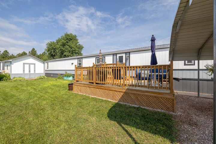 Property Photo: 9539 Hayes Street SD 57718
