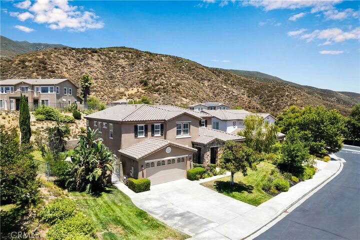 Property Photo:  14668 Stageline Lane  CA 92336 
