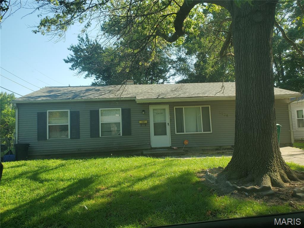 1128 St Benedict Drive  Cahokia IL 62206 photo