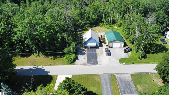 Property Photo:  7850 White Birch Drive  MI 48622 