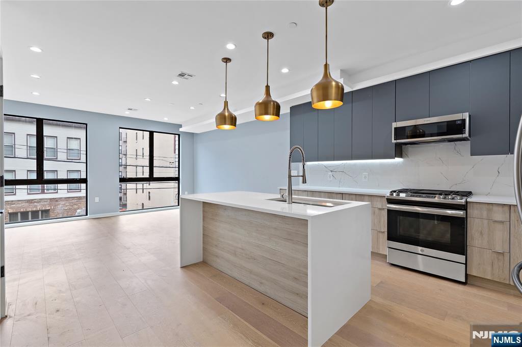 510 Jefferson Street 2  Hoboken NJ 07030 photo