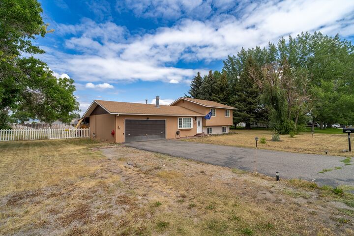 Property Photo: 1030 Motsiff Road MT 59602