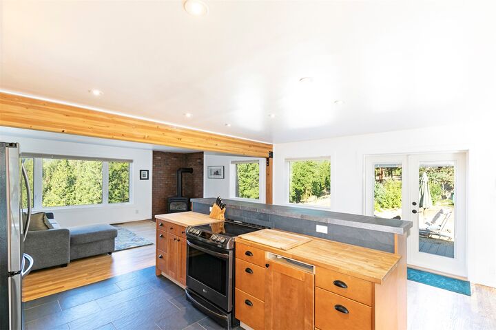 Property Photo: 821 Fred Burr Road MT 59875