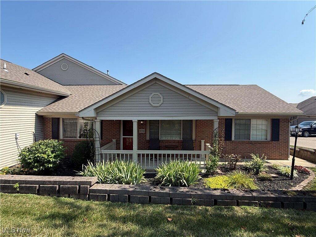 Property Photo: 3736 Leasure Court S OH 43701