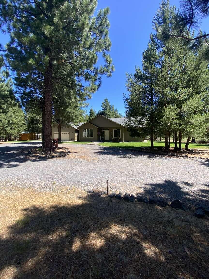 Property Photo: 147853 Mabel Drive OR 97739