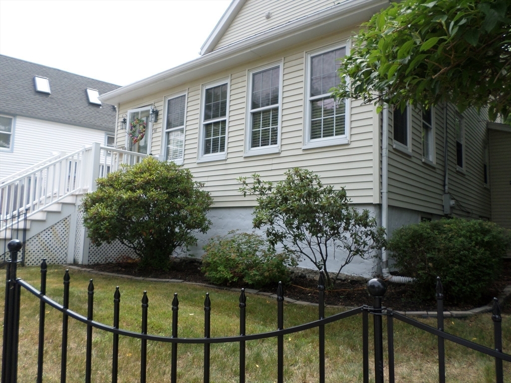 36 Forest St  Peabody MA 01960 photo