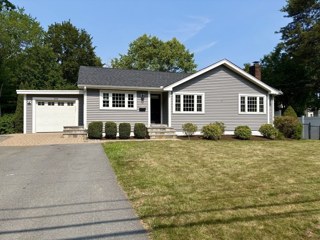 266 Bishop St  Framingham MA 01702 photo