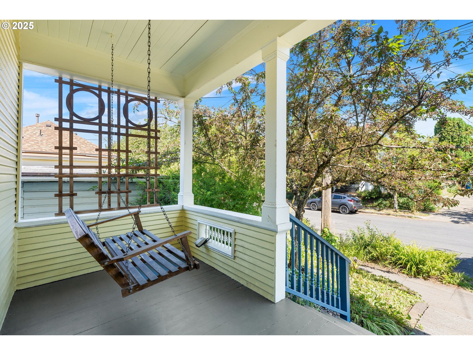 Property Photo: 3722 SE Salmon St OR 97214