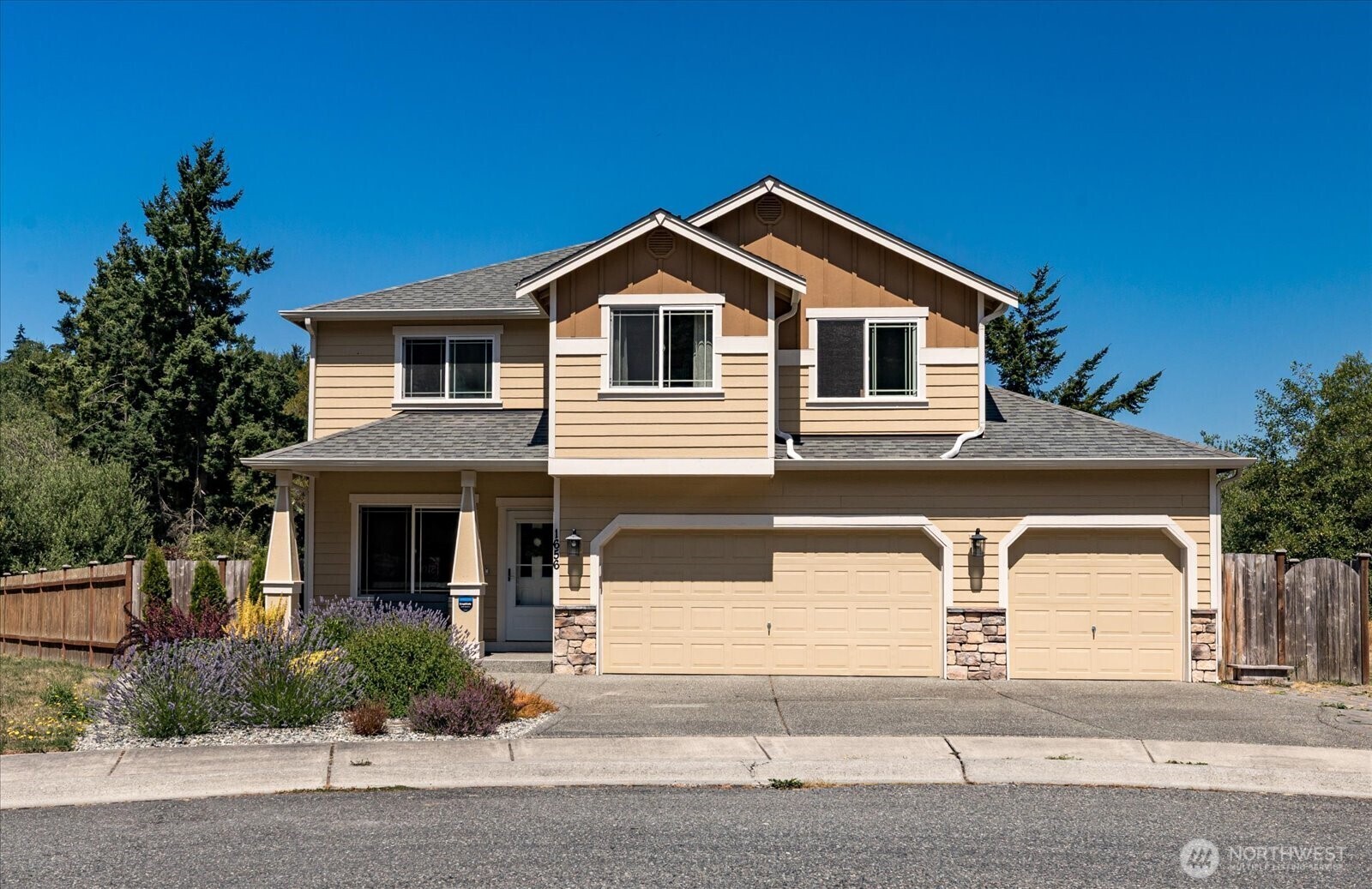 1656 SW 24th Ave  Oak Harbor WA 98277 photo