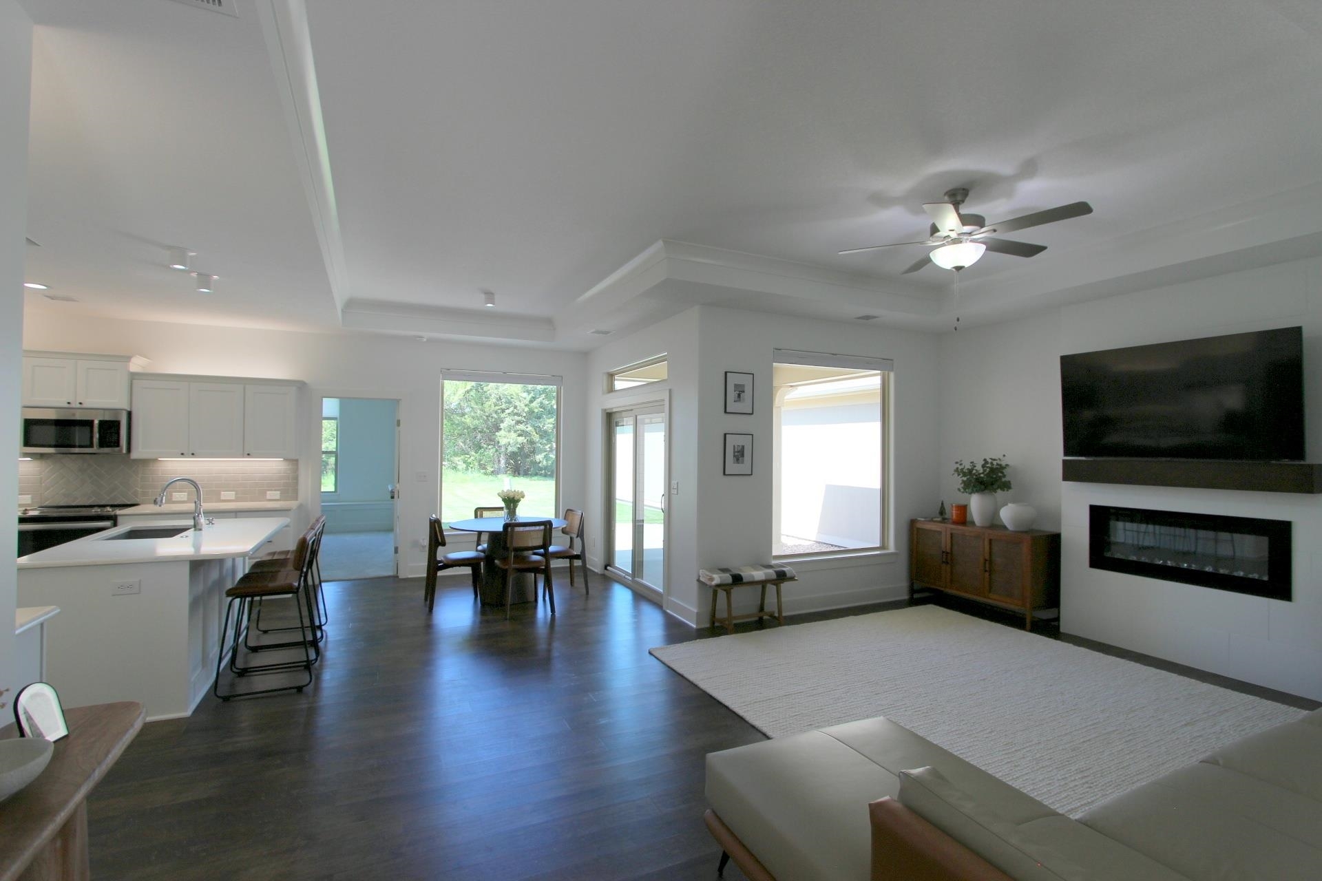 Property Photo: 6538 W Collina St KS 67205