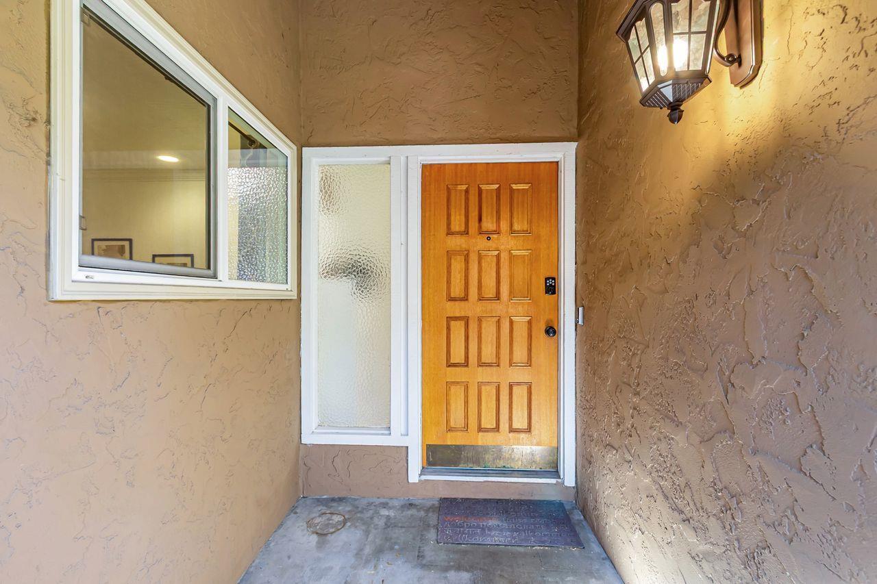 Property Photo: 5687 Beswick Drive CA 95123