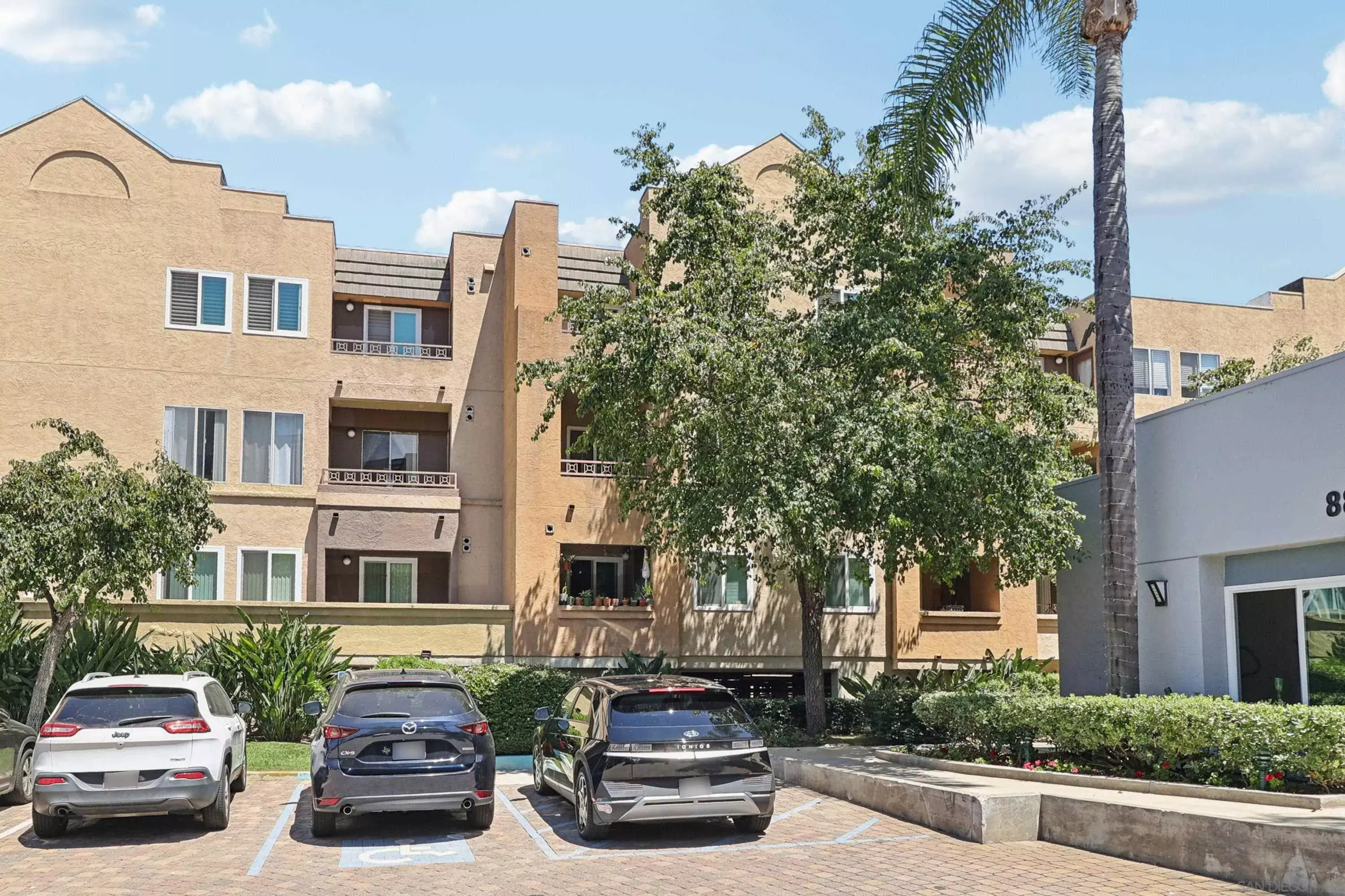 Property Photo: 3520 Lebon Dr. 5223 CA 92122